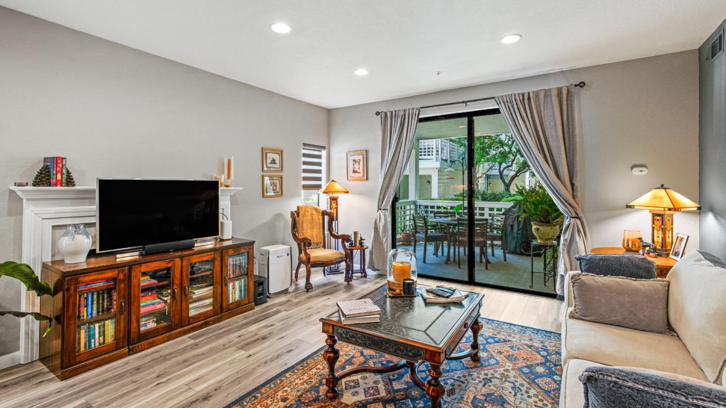 Detail Gallery Image 12 of 34 For 2600 Oak Rd #190,  Walnut Creek,  CA 94597 - 2 Beds | 2 Baths