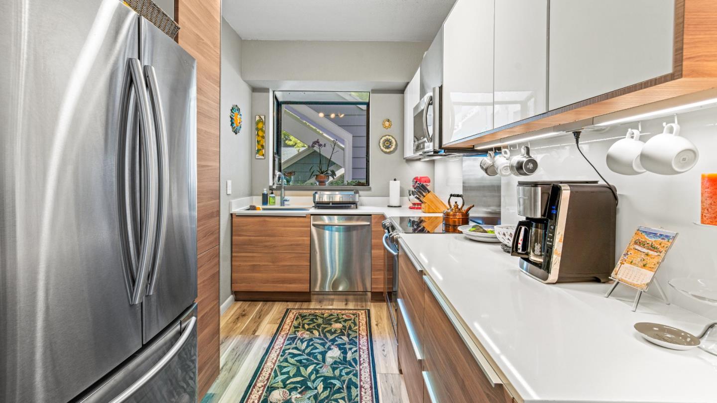 Detail Gallery Image 4 of 34 For 2600 Oak Rd #190,  Walnut Creek,  CA 94597 - 2 Beds | 2 Baths