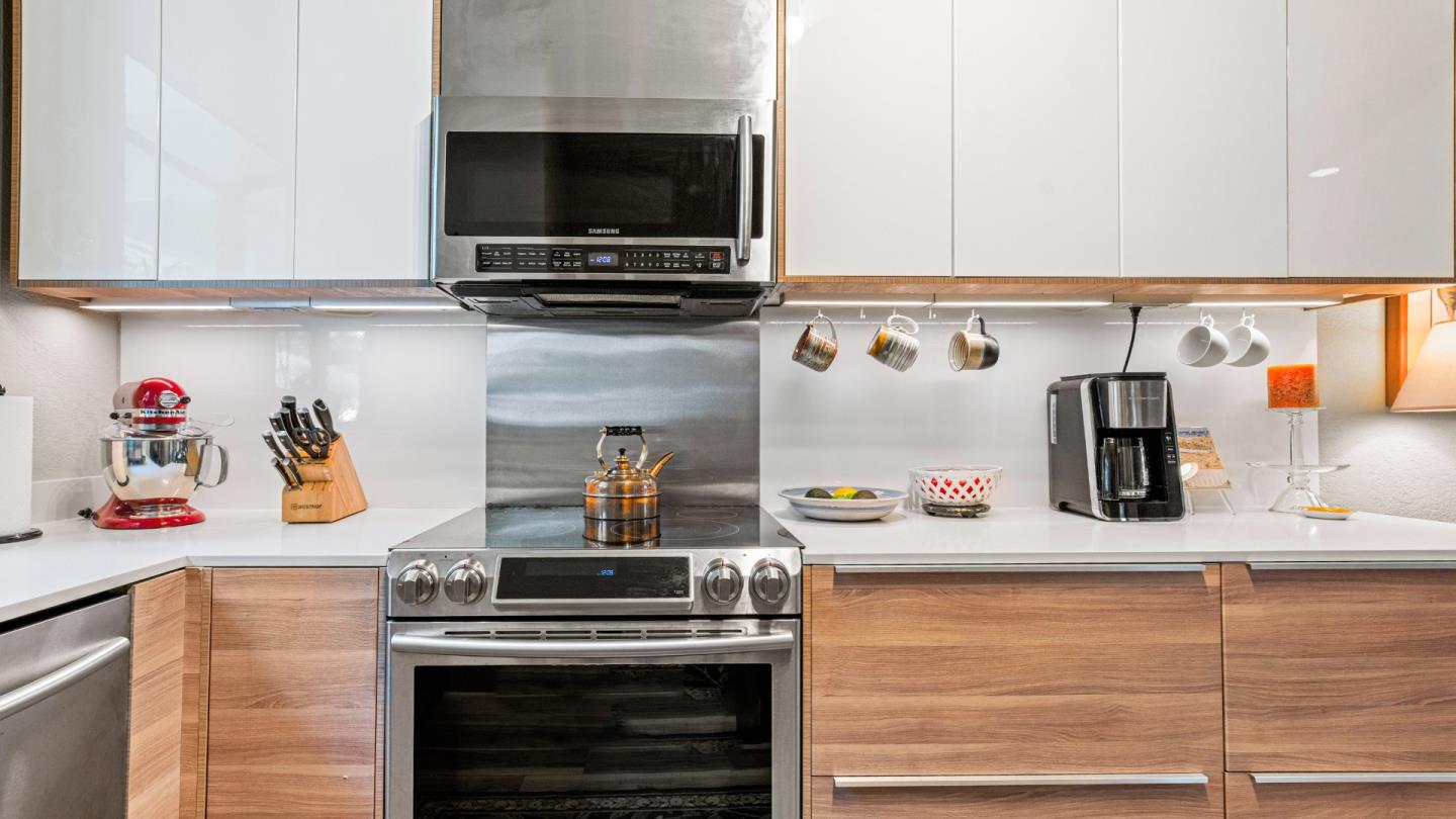 Detail Gallery Image 6 of 34 For 2600 Oak Rd #190,  Walnut Creek,  CA 94597 - 2 Beds | 2 Baths