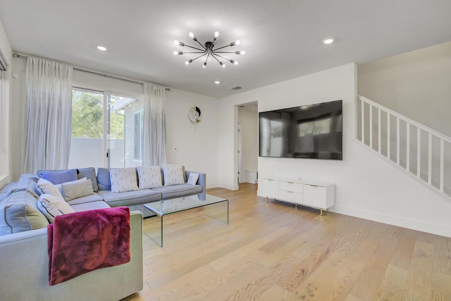 Detail Gallery Image 15 of 65 For 6123 Sandpiper Rd, Dublin,  CA 94568 - 5 Beds | 4 Baths