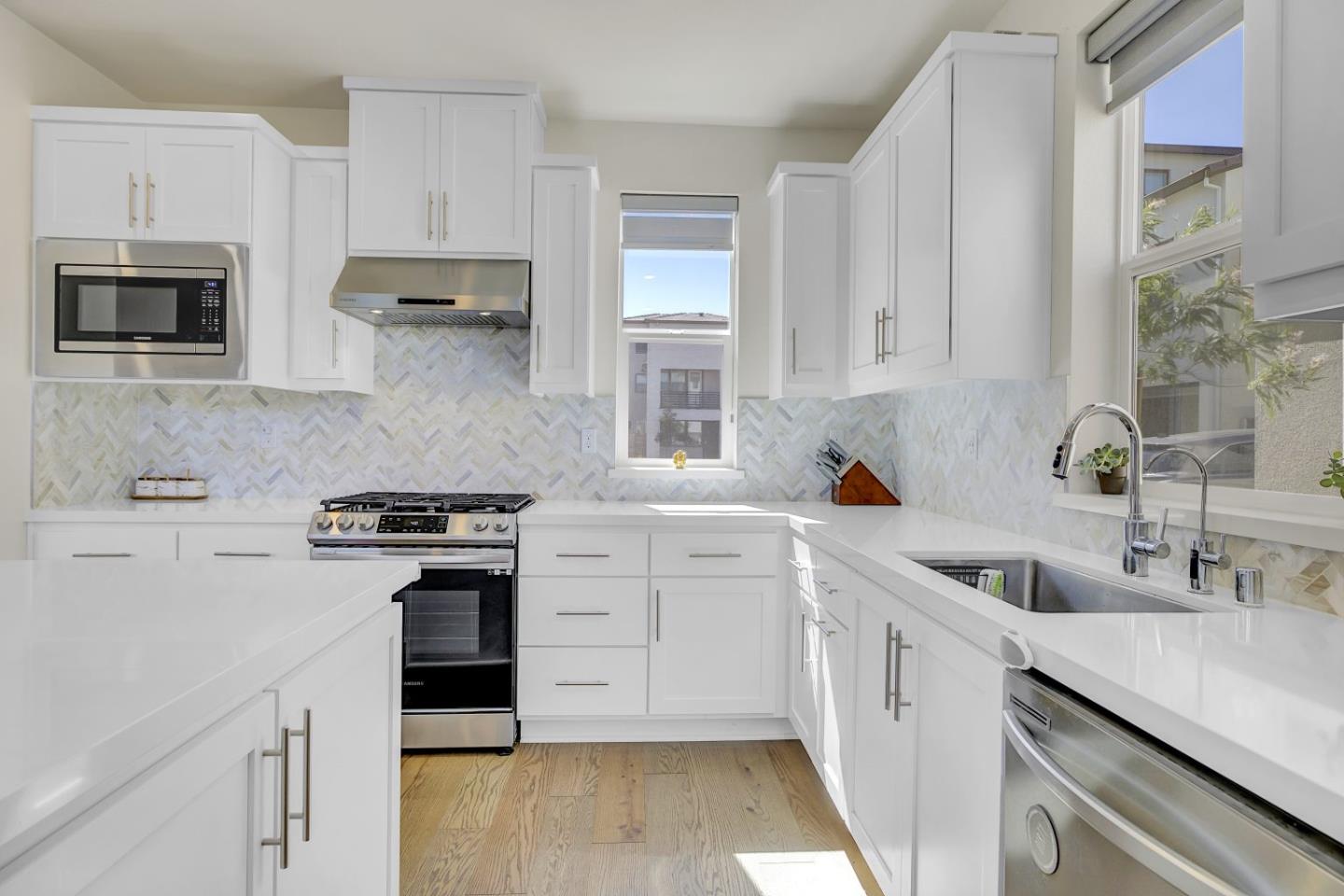 Detail Gallery Image 21 of 65 For 6123 Sandpiper Rd, Dublin,  CA 94568 - 5 Beds | 4 Baths
