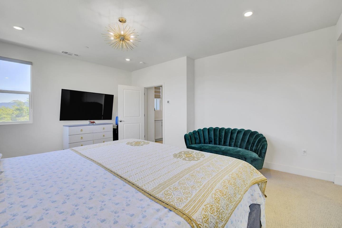 Detail Gallery Image 25 of 65 For 6123 Sandpiper Rd, Dublin,  CA 94568 - 5 Beds | 4 Baths