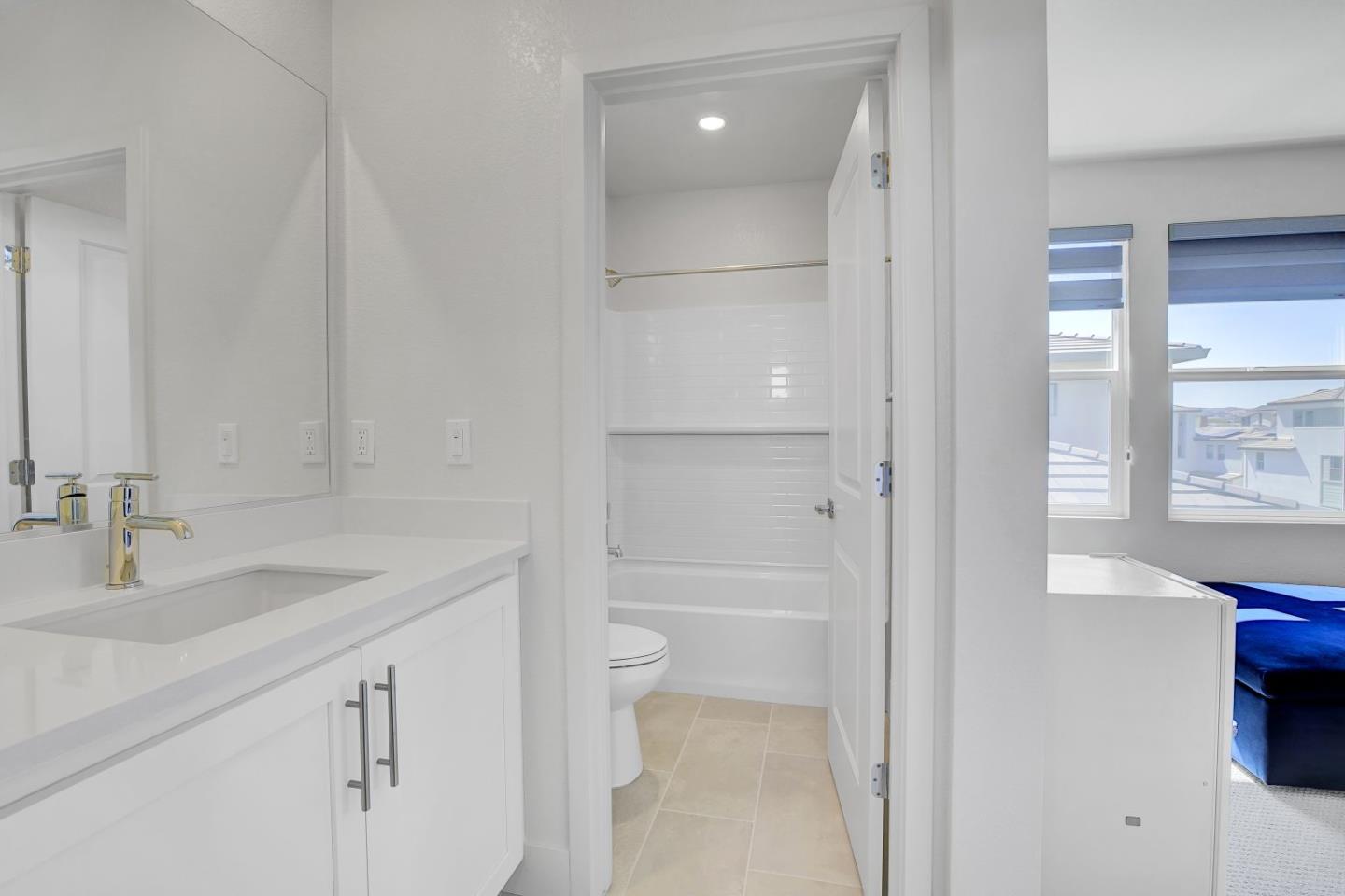 Detail Gallery Image 45 of 65 For 6123 Sandpiper Rd, Dublin,  CA 94568 - 5 Beds | 4 Baths