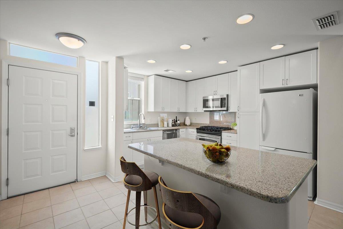 Detail Gallery Image 9 of 16 For 3901 Lick Mill Blvd #458,  Santa Clara,  CA 95054 - 1 Beds | 1 Baths