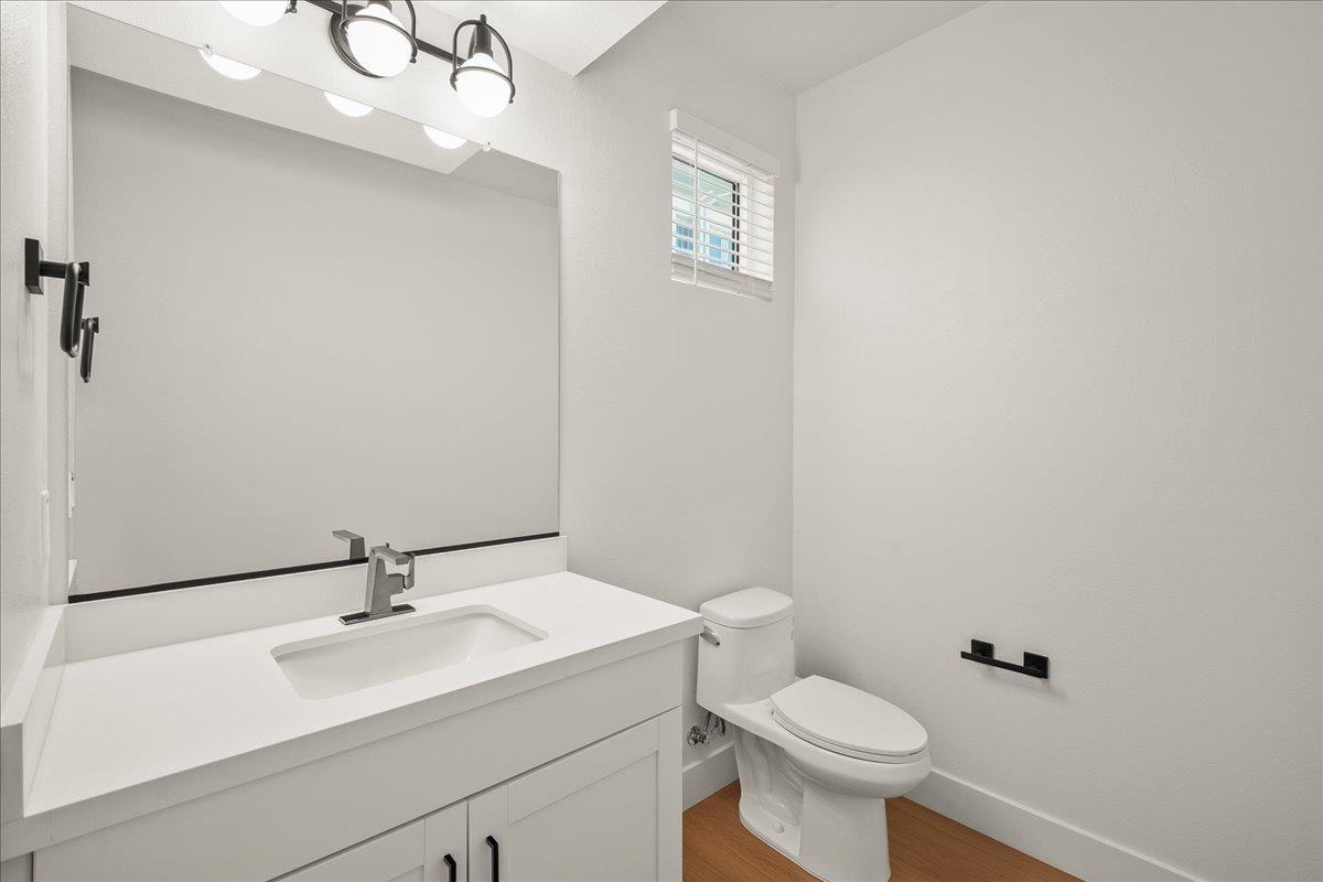 Detail Gallery Image 14 of 30 For 224 Carroll St #2,  Sunnyvale,  CA 94086 - 3 Beds | 2/1 Baths