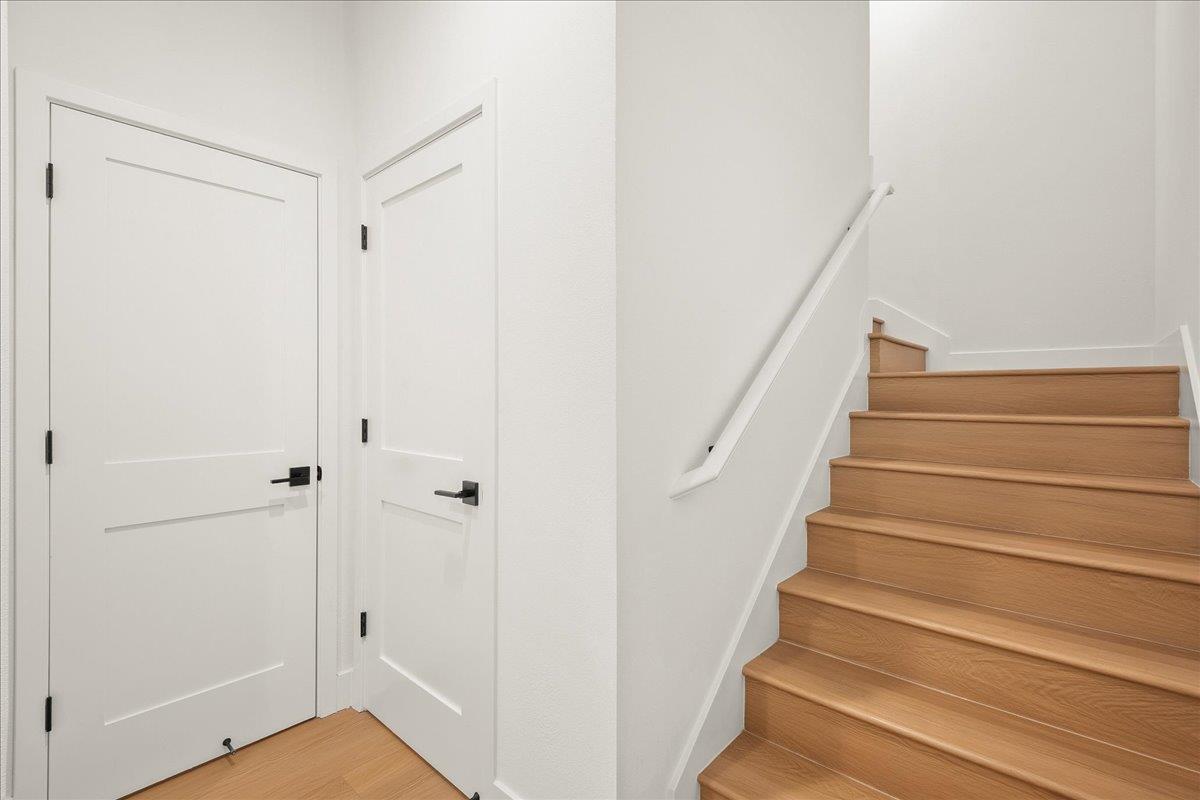 Detail Gallery Image 24 of 30 For 224 Carroll St #2,  Sunnyvale,  CA 94086 - 3 Beds | 2/1 Baths