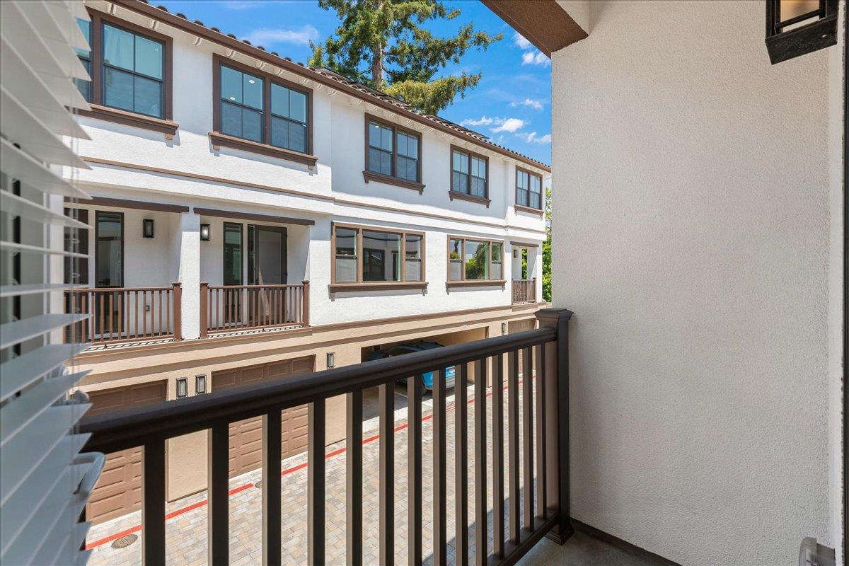 Detail Gallery Image 15 of 31 For 224 Carroll St #7,  Sunnyvale,  CA 94086 - 3 Beds | 2/1 Baths