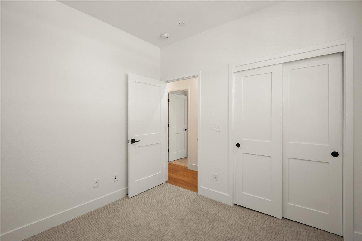 Detail Gallery Image 23 of 31 For 224 Carroll St #7,  Sunnyvale,  CA 94086 - 3 Beds | 2/1 Baths