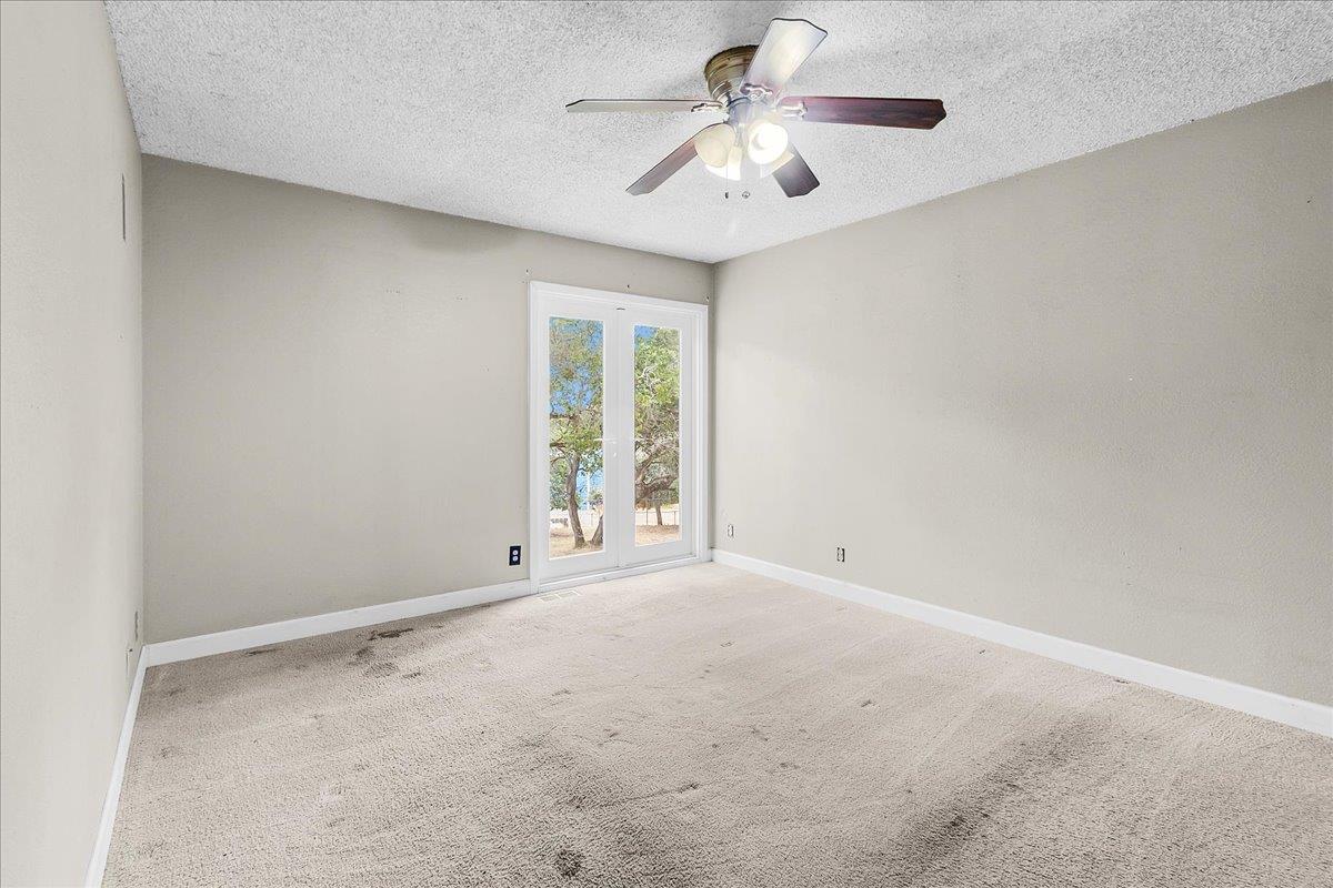 Detail Gallery Image 34 of 41 For 19515 Vierra Canyon Rd, Salinas,  CA 93907 - 4 Beds | 2/1 Baths