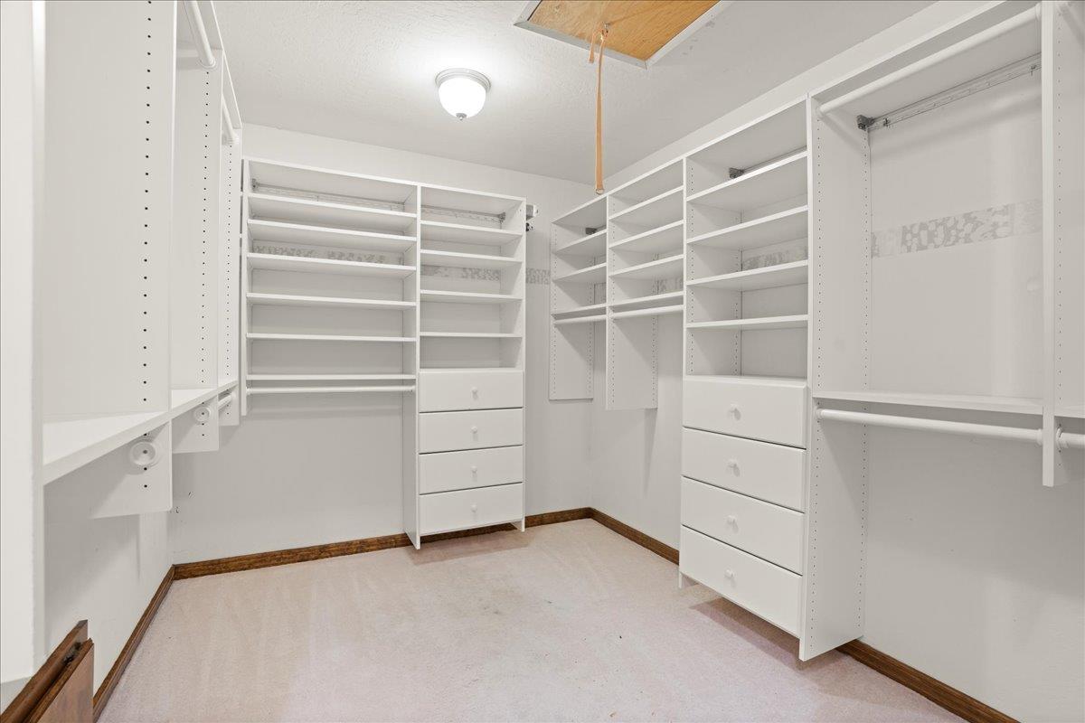Detail Gallery Image 26 of 44 For 13217 Padero Ct, Saratoga,  CA 95070 - 5 Beds | 4/1 Baths