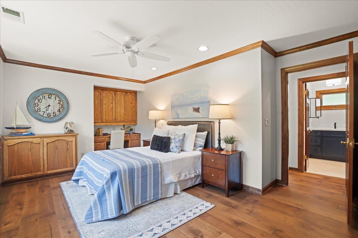Detail Gallery Image 29 of 44 For 13217 Padero Ct, Saratoga,  CA 95070 - 5 Beds | 4/1 Baths