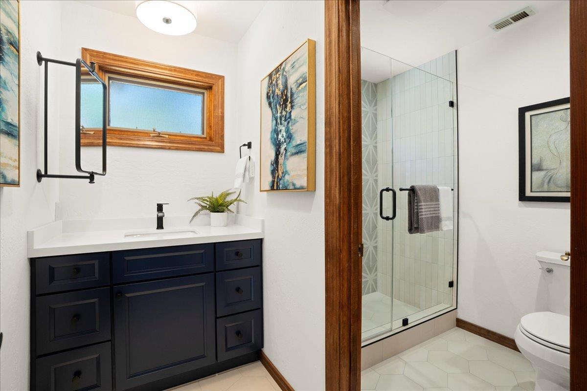 Detail Gallery Image 32 of 44 For 13217 Padero Ct, Saratoga,  CA 95070 - 5 Beds | 4/1 Baths