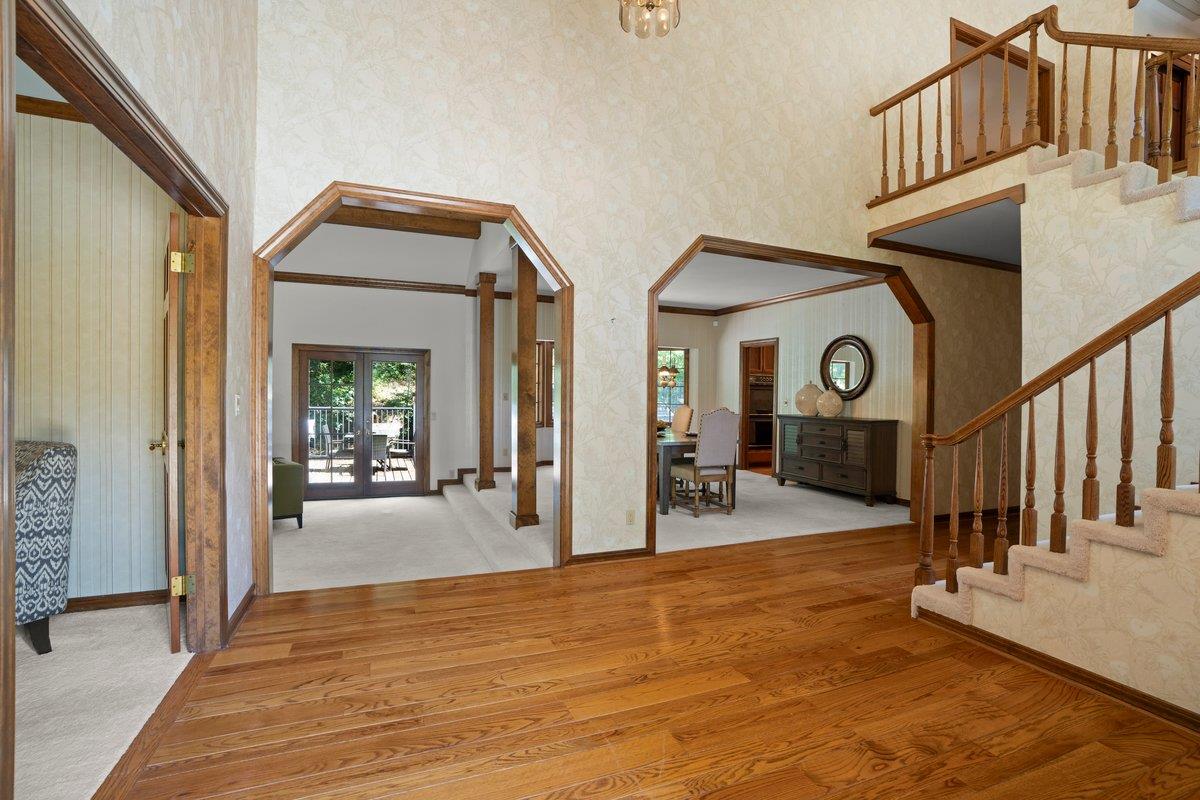 Detail Gallery Image 4 of 44 For 13217 Padero Ct, Saratoga,  CA 95070 - 5 Beds | 4/1 Baths