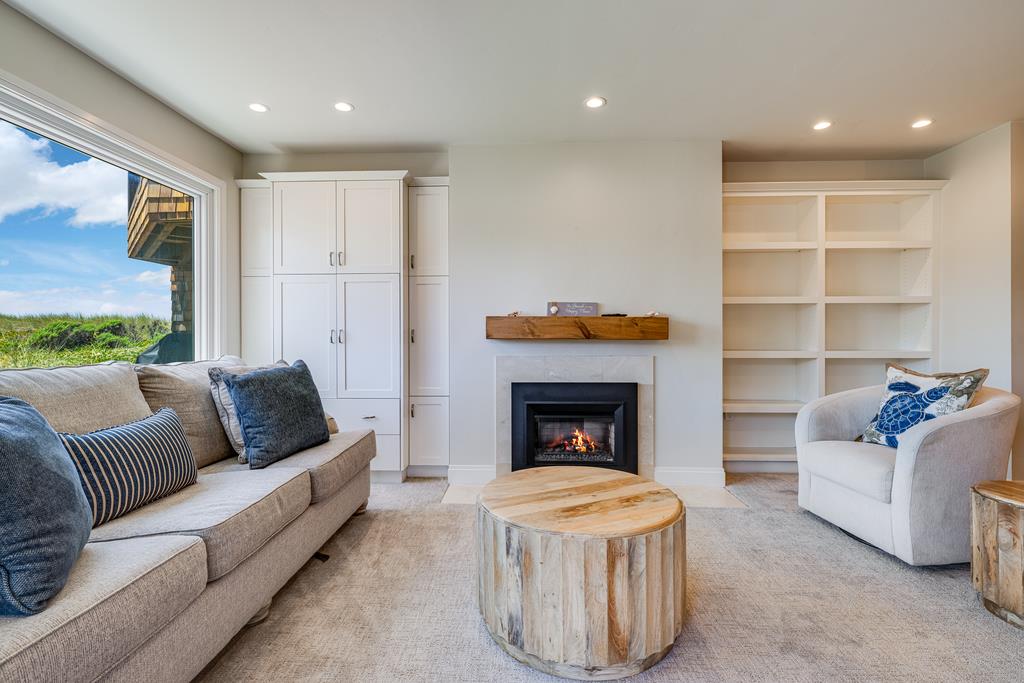 Detail Gallery Image 10 of 31 For 101 Shell Dr #3,  Watsonville,  CA 95076 - 2 Beds | 2 Baths