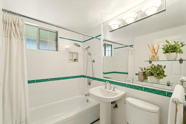 Detail Gallery Image 29 of 45 For 1943 Kentucky St, Redwood City,  CA 94061 - 4 Beds | 3 Baths