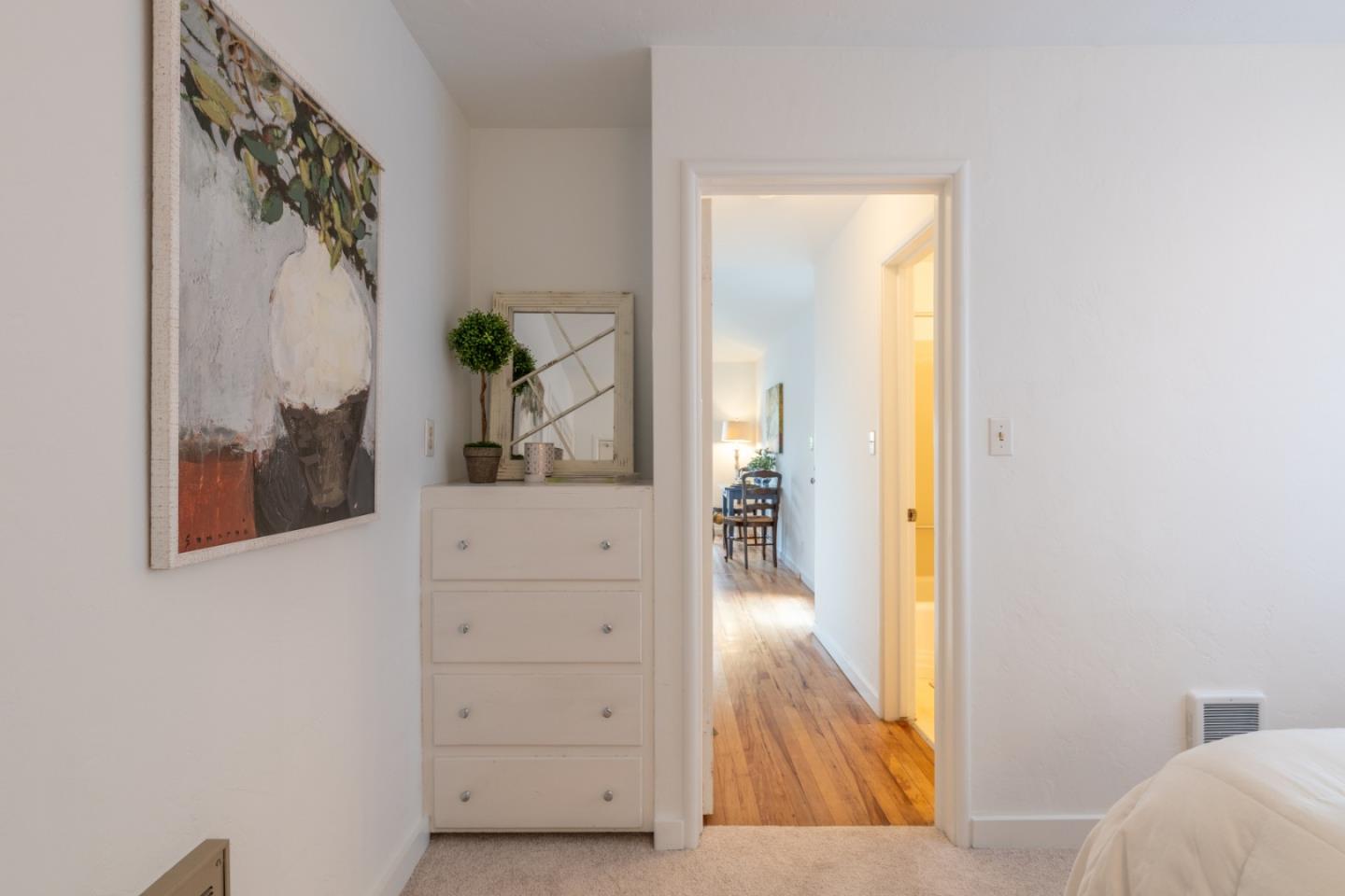 Detail Gallery Image 17 of 23 For 2ne Ocean and Guadalupe Ave, Carmel,  CA 93923 - 1 Beds | 1 Baths