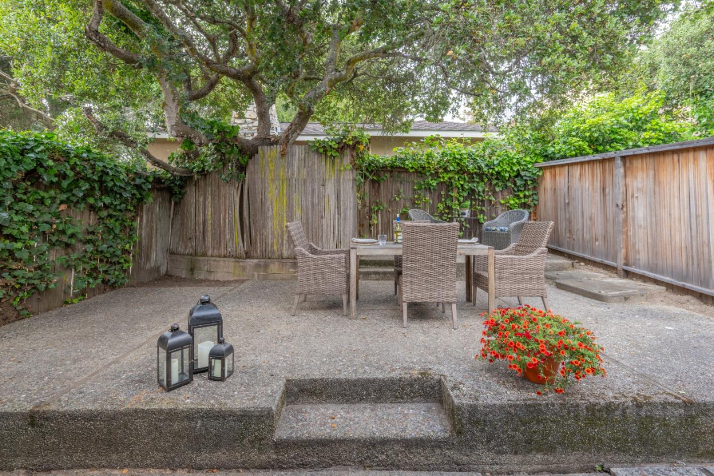 Detail Gallery Image 18 of 23 For 2ne Ocean and Guadalupe Ave, Carmel,  CA 93923 - 1 Beds | 1 Baths