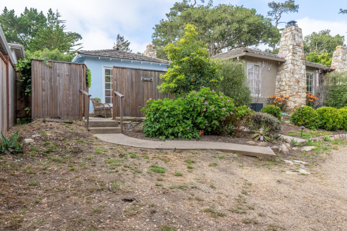 Detail Gallery Image 22 of 23 For 2ne Ocean and Guadalupe Ave, Carmel,  CA 93923 - 1 Beds | 1 Baths