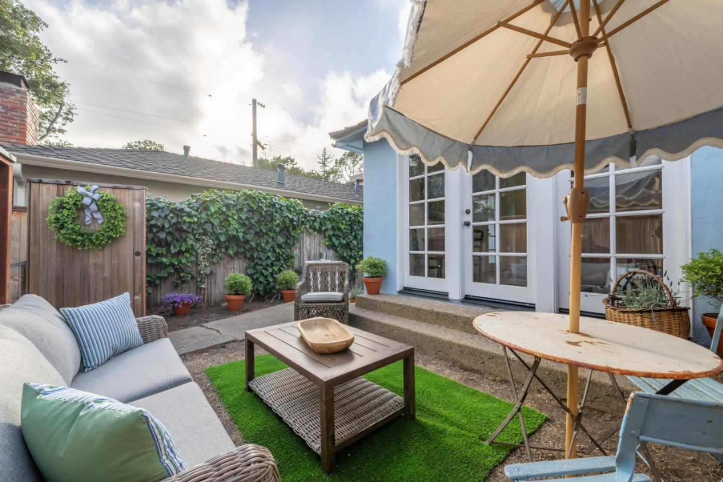 Detail Gallery Image 23 of 23 For 2ne Ocean and Guadalupe Ave, Carmel,  CA 93923 - 1 Beds | 1 Baths