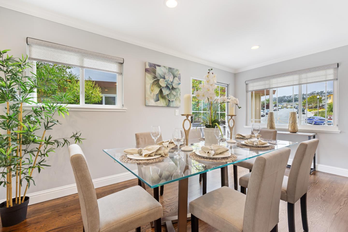 Detail Gallery Image 14 of 47 For 1540 Claremont Dr, San Bruno,  CA 94066 - 4 Beds | 3 Baths