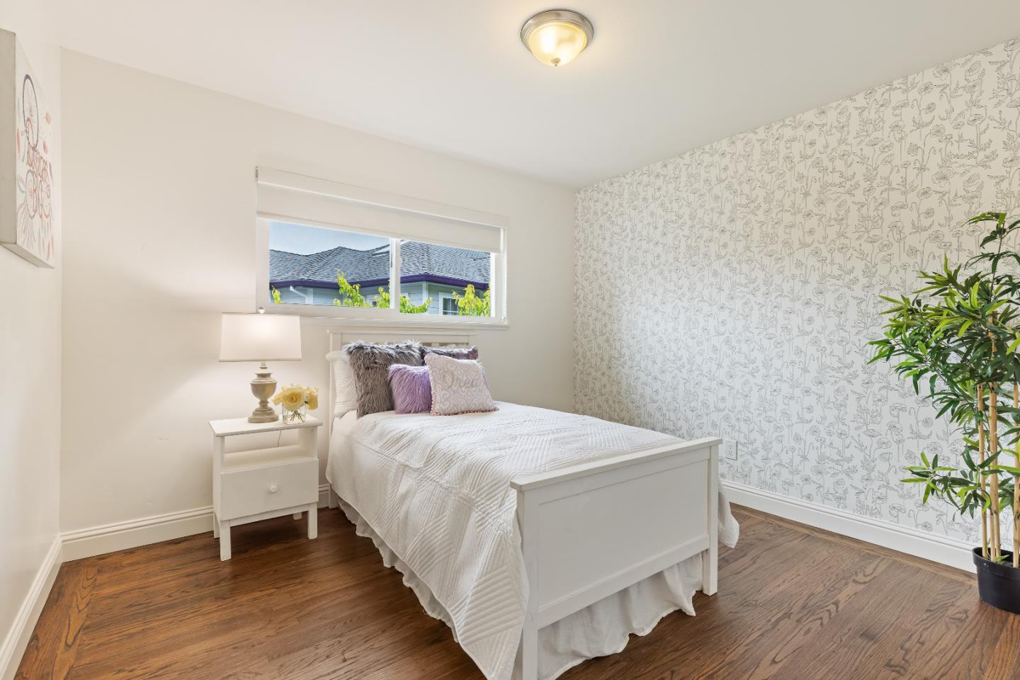 Detail Gallery Image 22 of 47 For 1540 Claremont Dr, San Bruno,  CA 94066 - 4 Beds | 3 Baths
