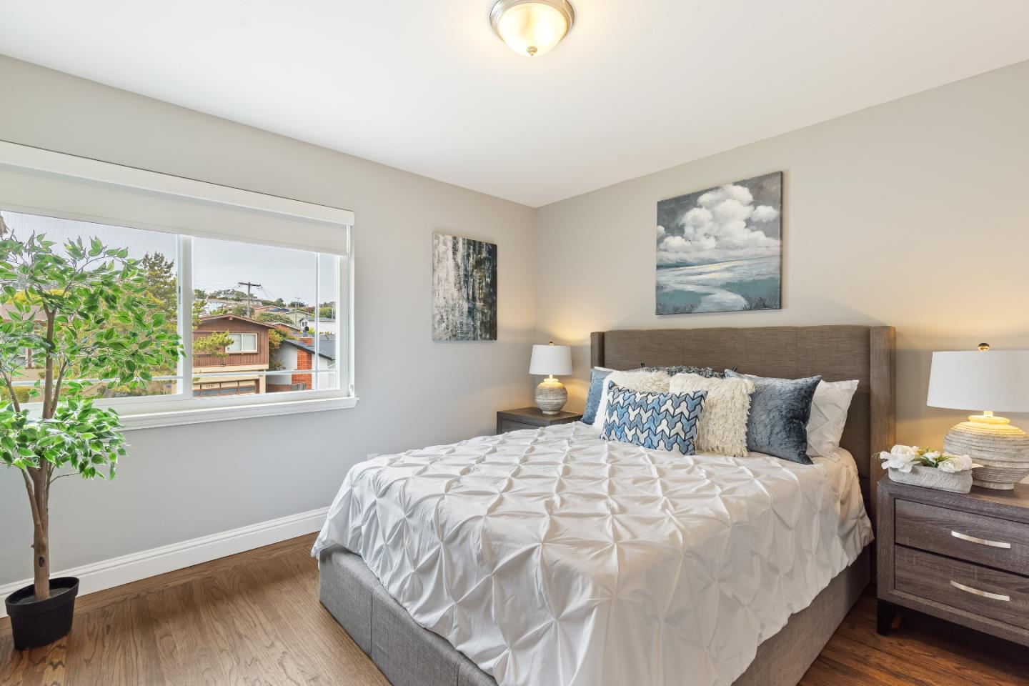 Detail Gallery Image 23 of 47 For 1540 Claremont Dr, San Bruno,  CA 94066 - 4 Beds | 3 Baths