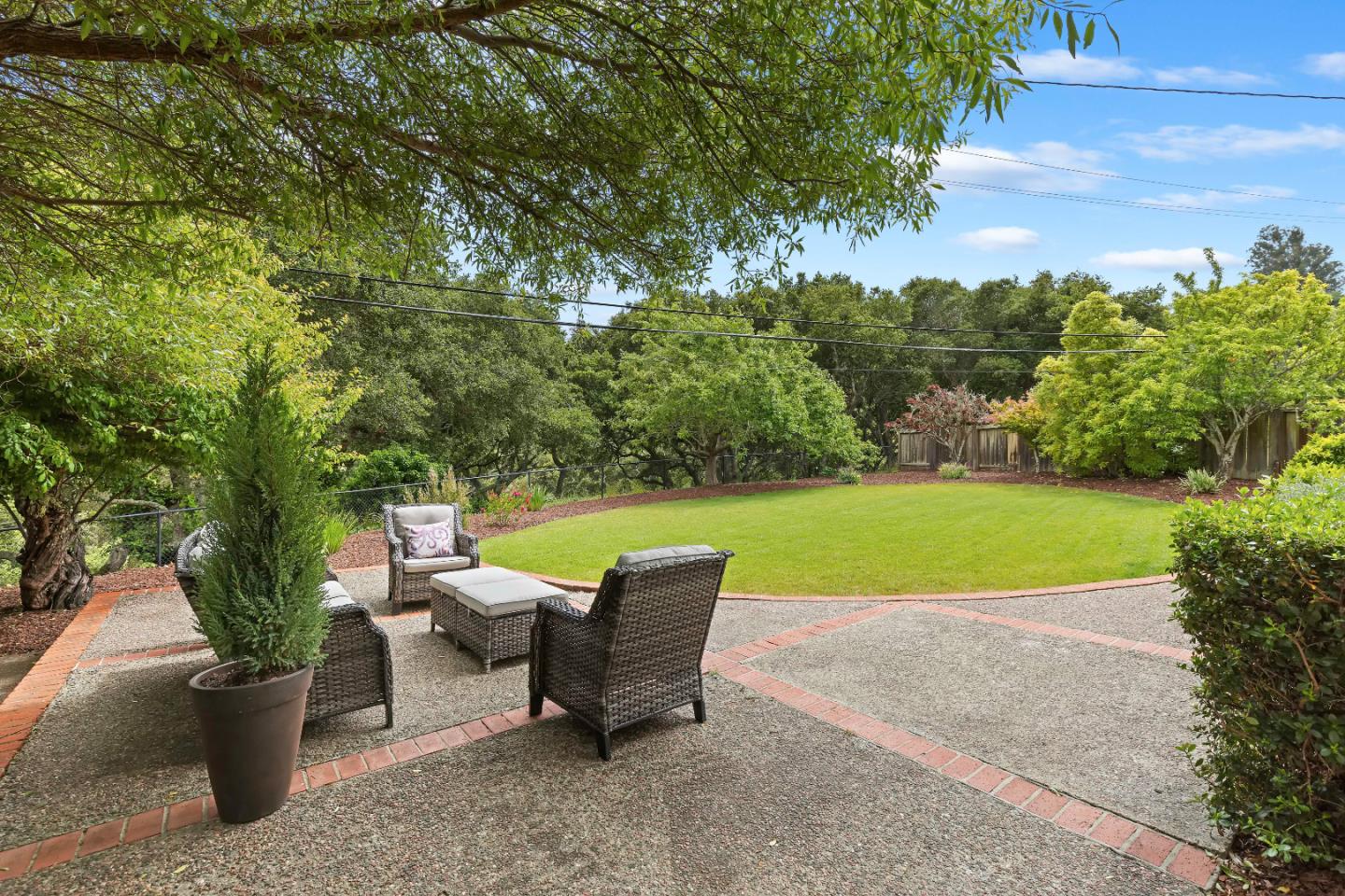 Detail Gallery Image 30 of 47 For 1540 Claremont Dr, San Bruno,  CA 94066 - 4 Beds | 3 Baths