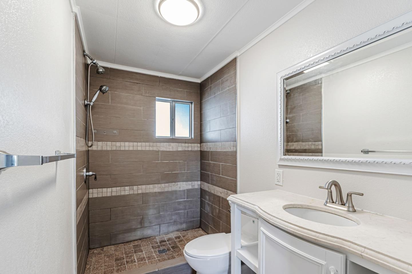 Detail Gallery Image 17 of 24 For 214 El Bosque Dr #214,  San Jose,  CA 95134 - 2 Beds | 1 Baths