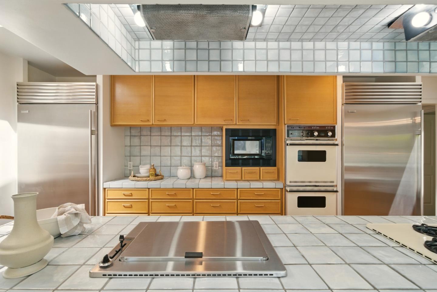 Detail Gallery Image 20 of 59 For 263 W Oakwood Blvd, Redwood City,  CA 94061 - 3 Beds | 2 Baths