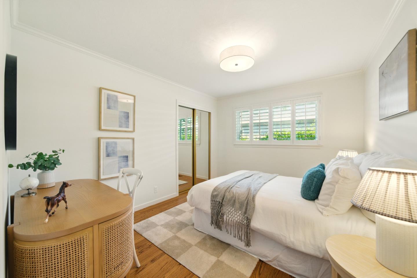 Detail Gallery Image 32 of 59 For 263 W Oakwood Blvd, Redwood City,  CA 94061 - 3 Beds | 2 Baths