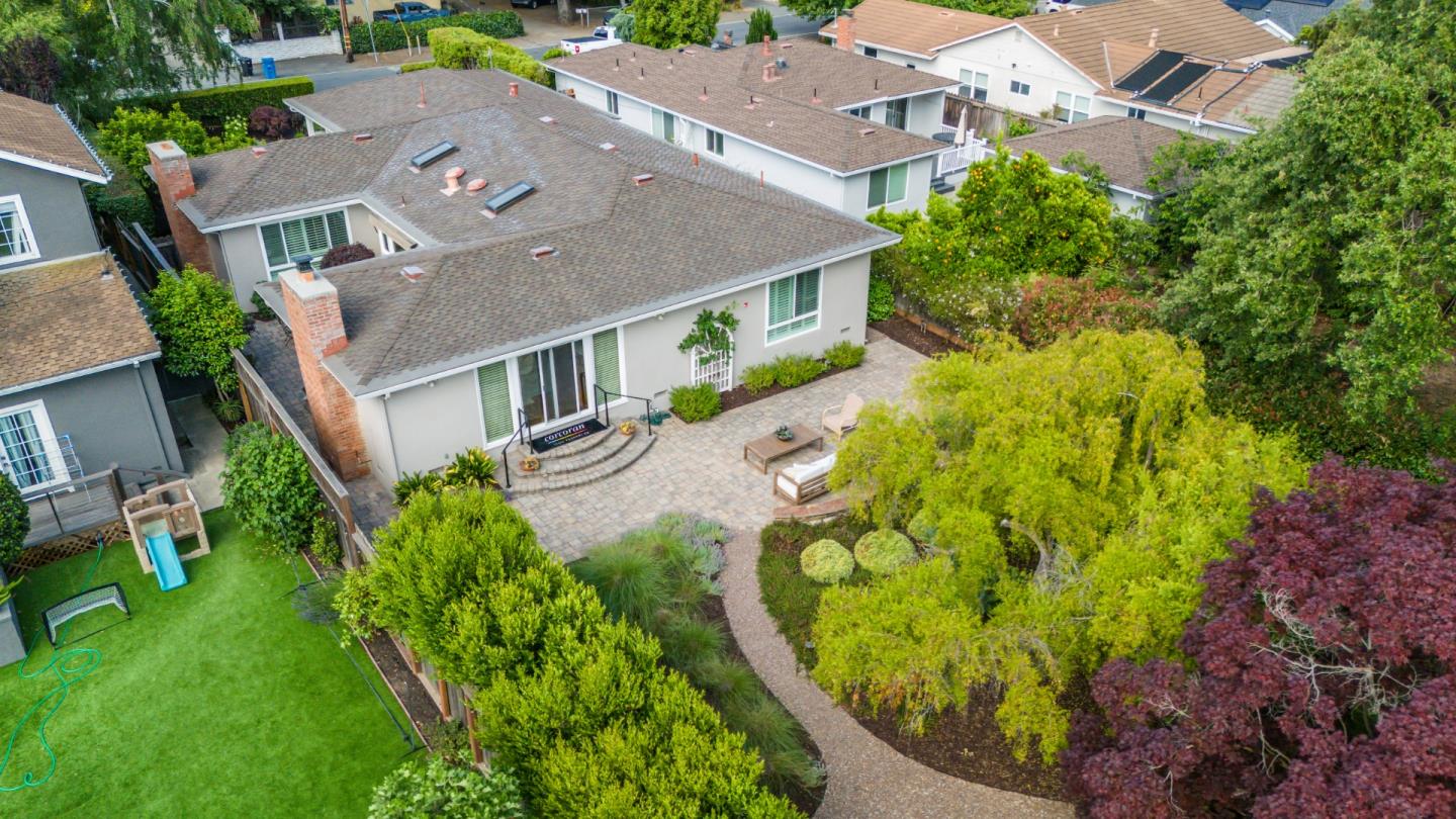 Detail Gallery Image 55 of 59 For 263 W Oakwood Blvd, Redwood City,  CA 94061 - 3 Beds | 2 Baths