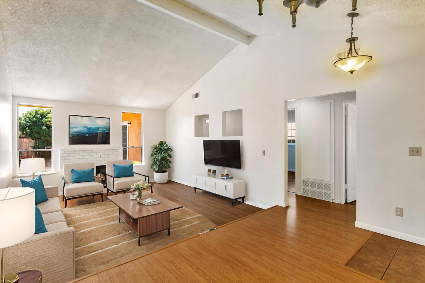 Detail Gallery Image 5 of 28 For 149 Drytown Ct, Vallejo,  CA 94589 - 3 Beds | 2 Baths