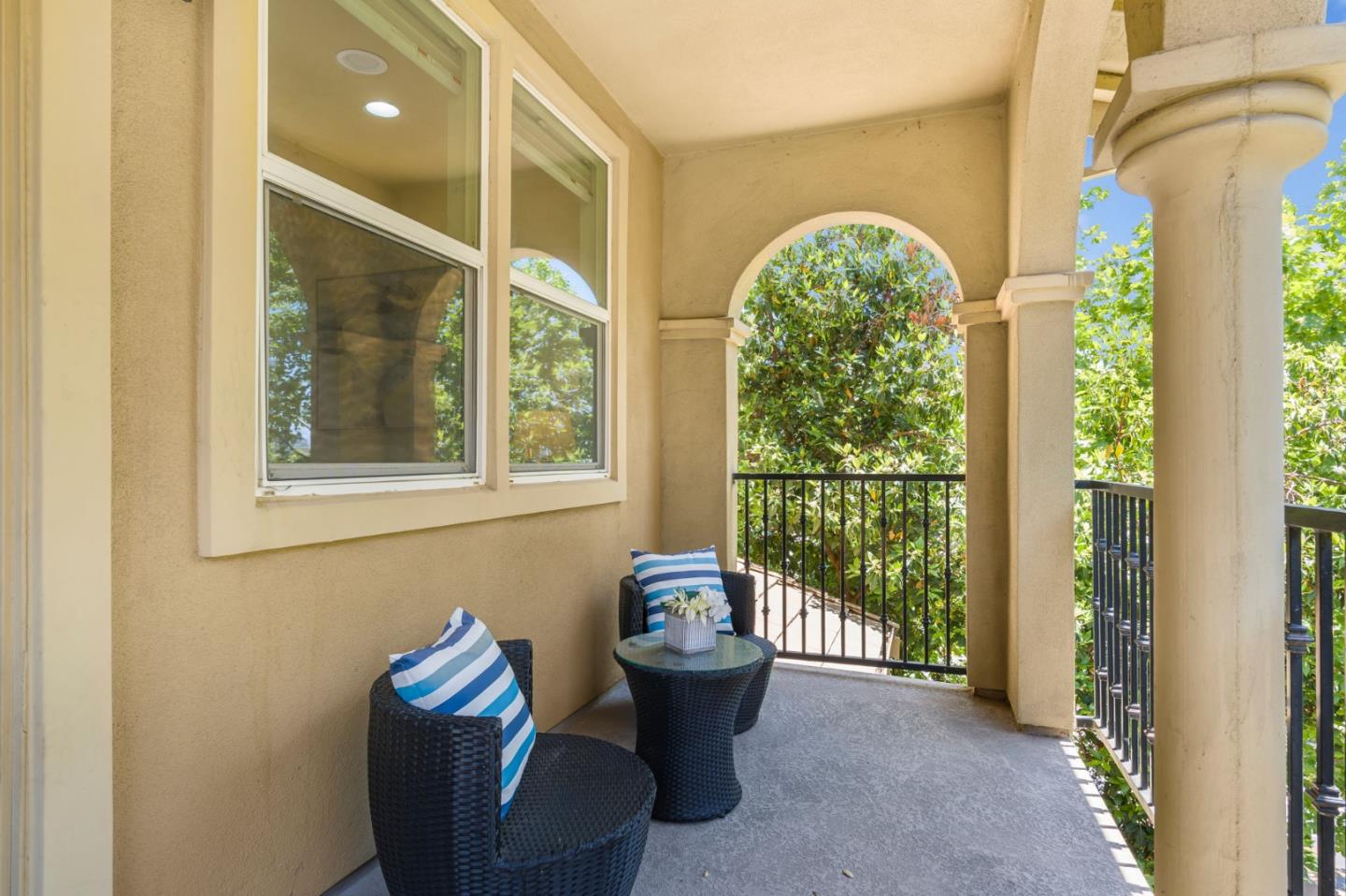 Detail Gallery Image 12 of 53 For 1688 Lee Way, Milpitas,  CA 95035 - 3 Beds | 3 Baths