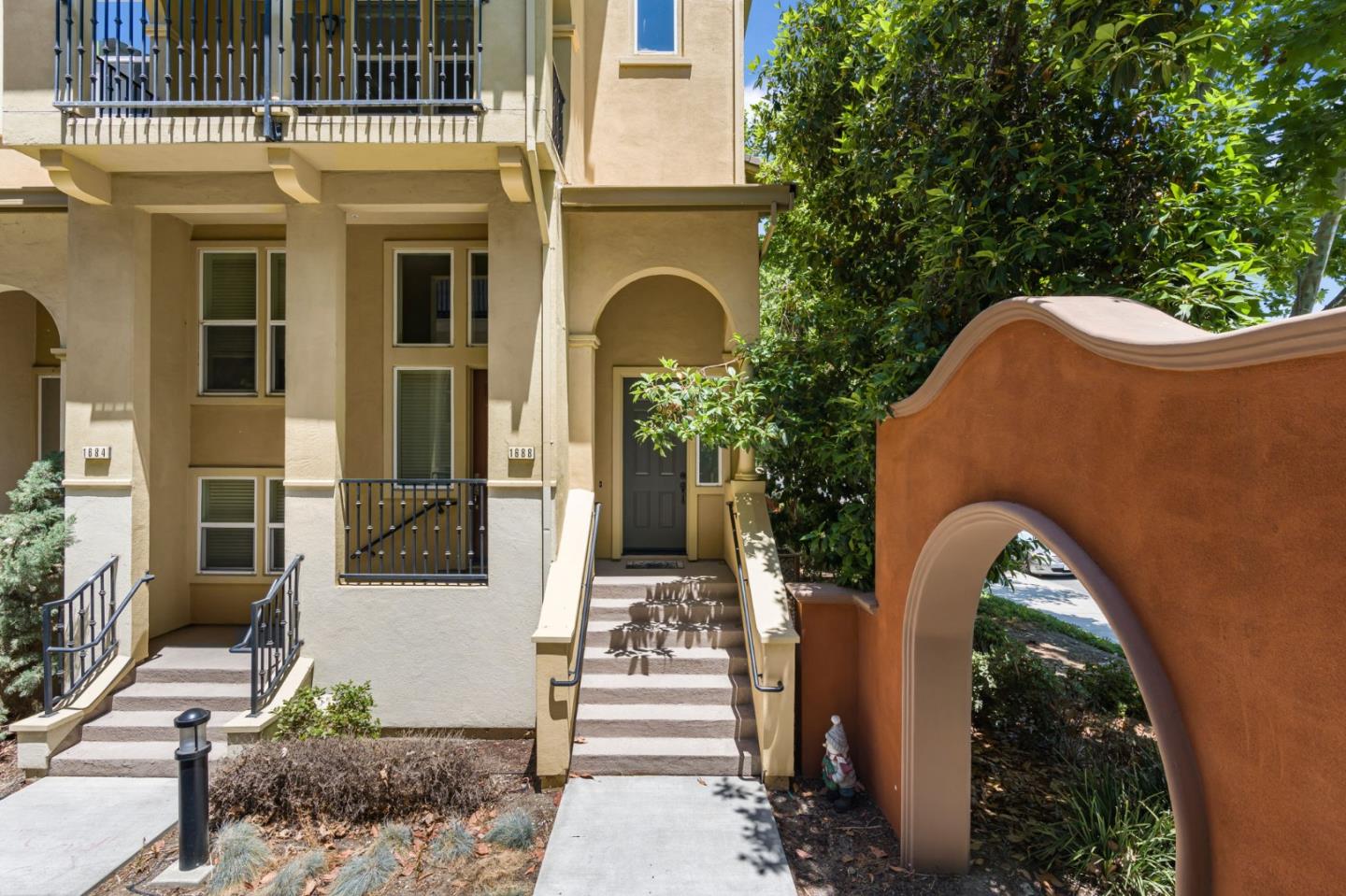 Detail Gallery Image 32 of 53 For 1688 Lee Way, Milpitas,  CA 95035 - 3 Beds | 3 Baths