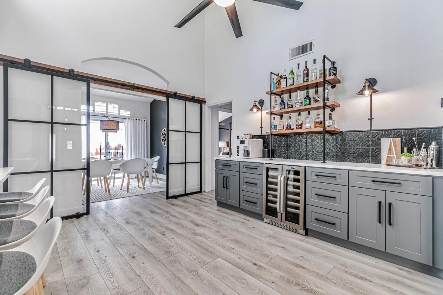 Detail Gallery Image 11 of 65 For 7723 Kilmarnok Dr, San Jose,  CA 95135 - 2 Beds | 2 Baths