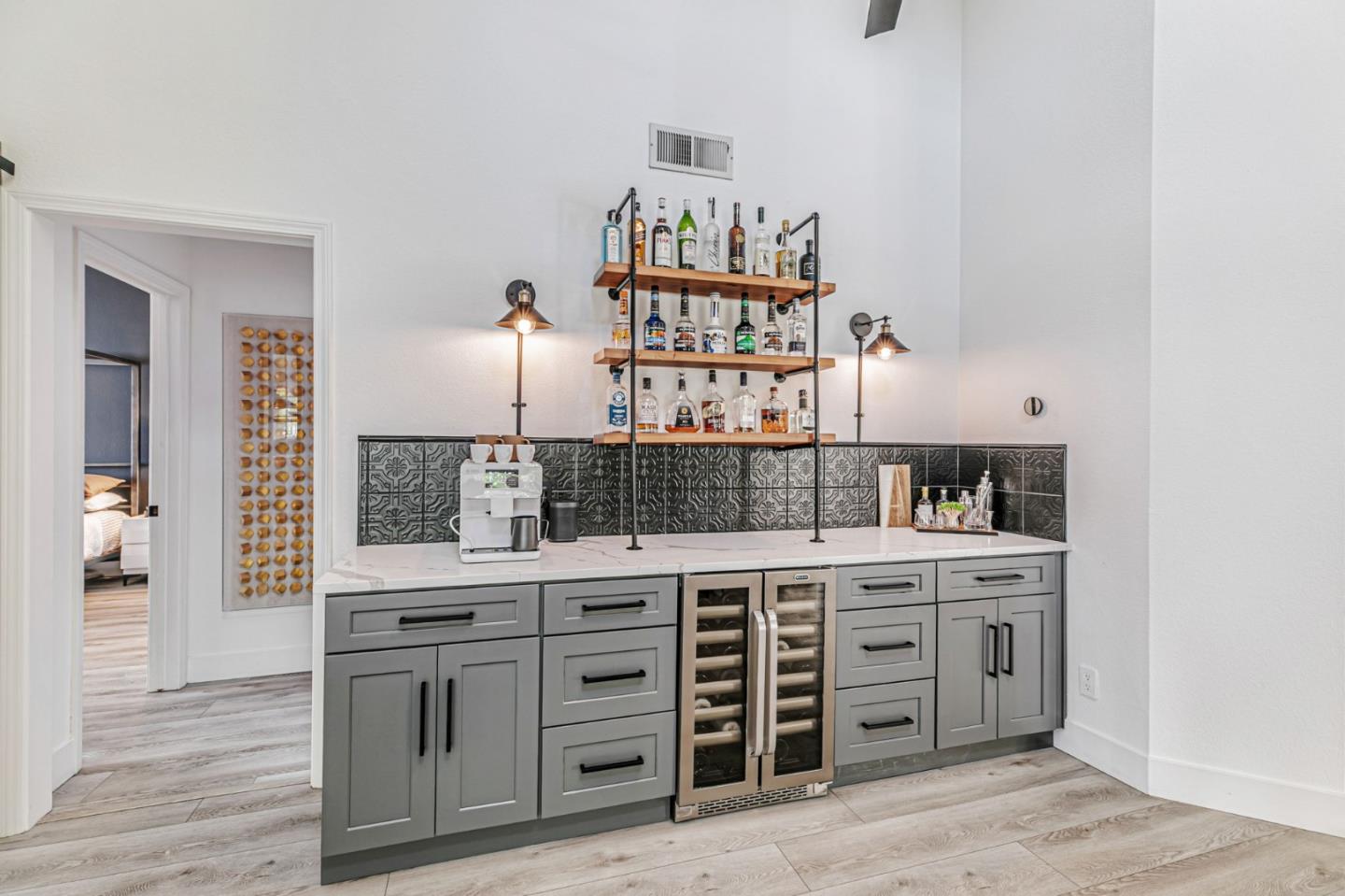 Detail Gallery Image 12 of 65 For 7723 Kilmarnok Dr, San Jose,  CA 95135 - 2 Beds | 2 Baths