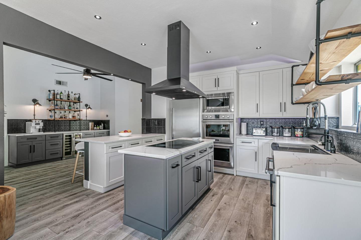 Detail Gallery Image 17 of 65 For 7723 Kilmarnok Dr, San Jose,  CA 95135 - 2 Beds | 2 Baths