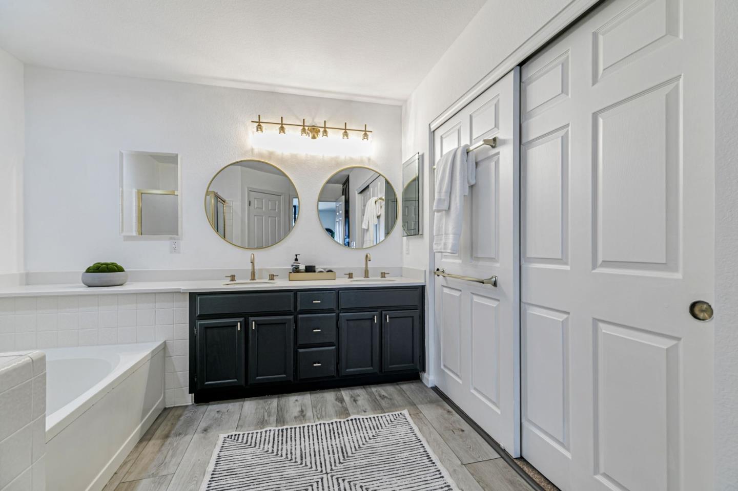 Detail Gallery Image 31 of 65 For 7723 Kilmarnok Dr, San Jose,  CA 95135 - 2 Beds | 2 Baths