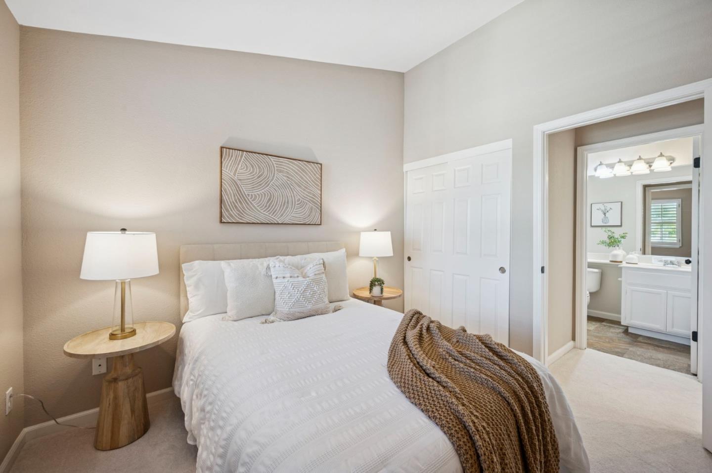 Detail Gallery Image 28 of 34 For 5956 Lake Almanor Dr, San Jose,  CA 95123 - 2 Beds | 2 Baths