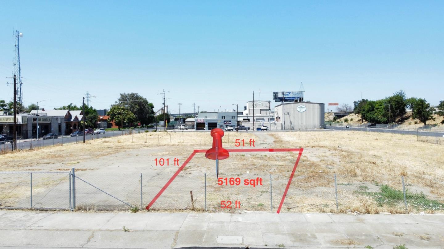 325 Center Street, Stockton, CA, 95203