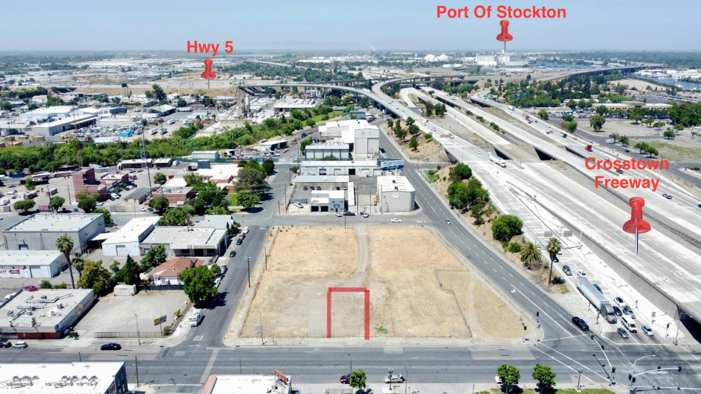 325 Center Street, Stockton, CA, 95203