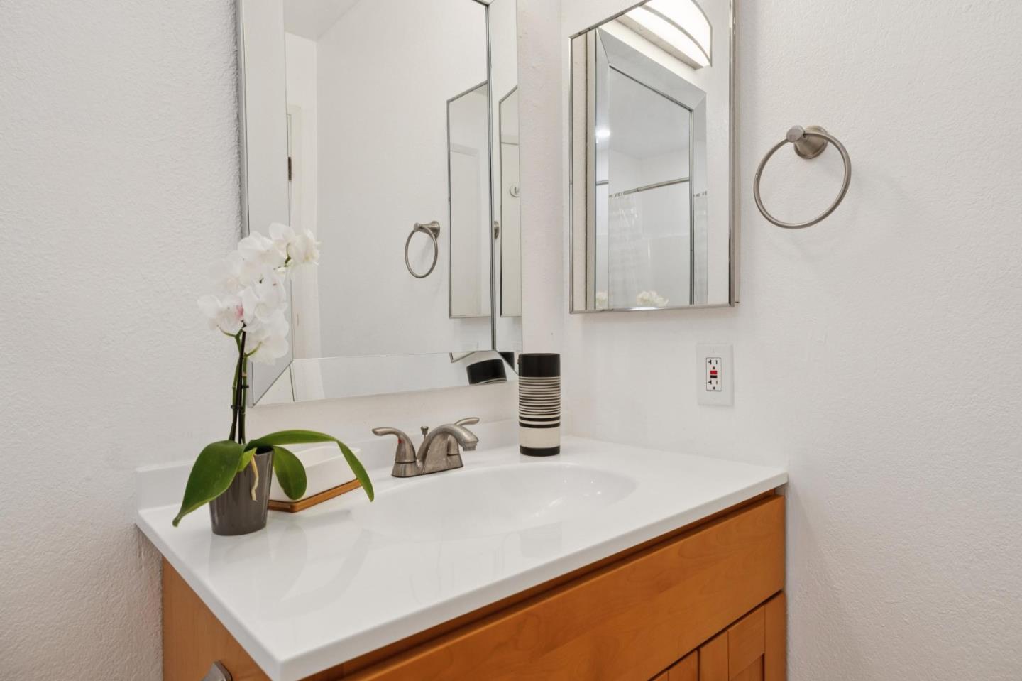 Detail Gallery Image 32 of 41 For 1031 Cherry Ave #18,  San Bruno,  CA 94066 - 2 Beds | 2 Baths