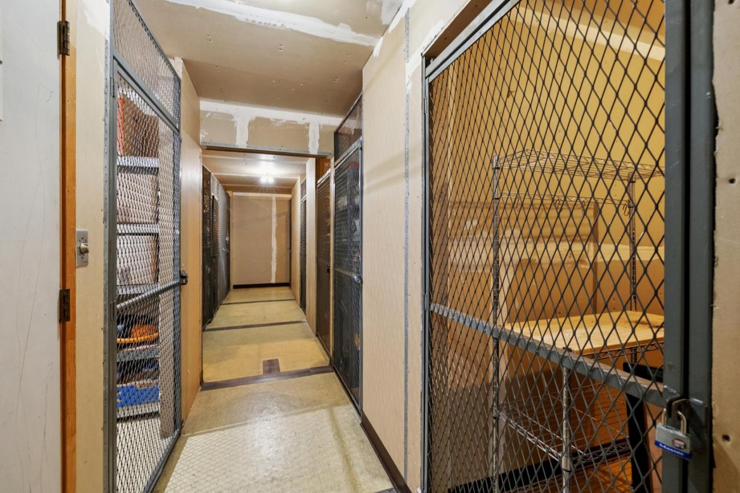 Detail Gallery Image 36 of 41 For 1031 Cherry Ave #18,  San Bruno,  CA 94066 - 2 Beds | 2 Baths