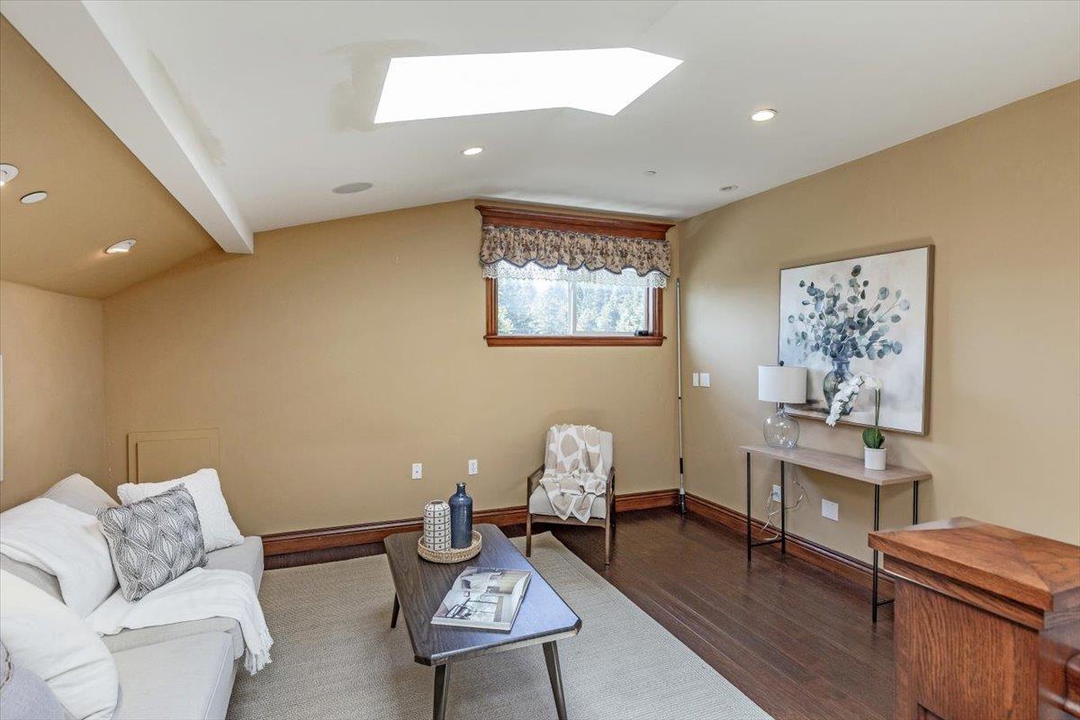 Detail Gallery Image 17 of 57 For 22187 Old Santa Cruz Hwy, Los Gatos,  CA 95033 - 4 Beds | 3 Baths