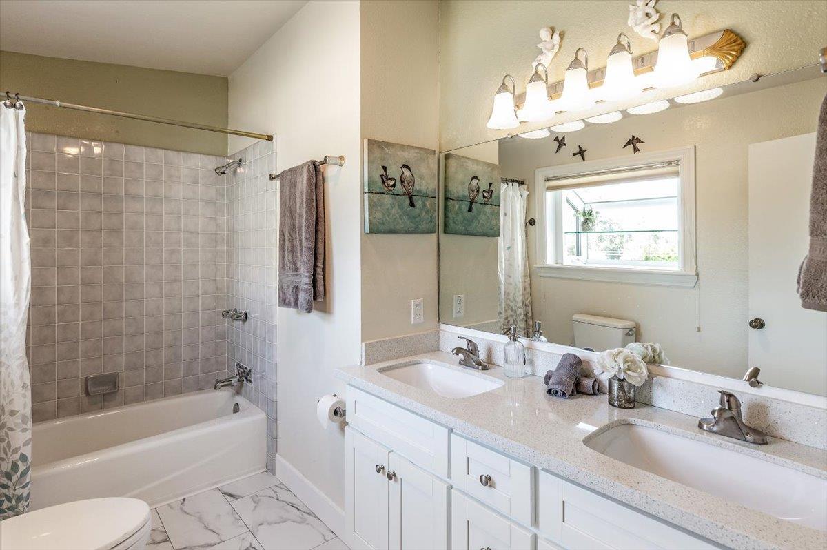 Detail Gallery Image 29 of 57 For 22187 Old Santa Cruz Hwy, Los Gatos,  CA 95033 - 4 Beds | 3 Baths