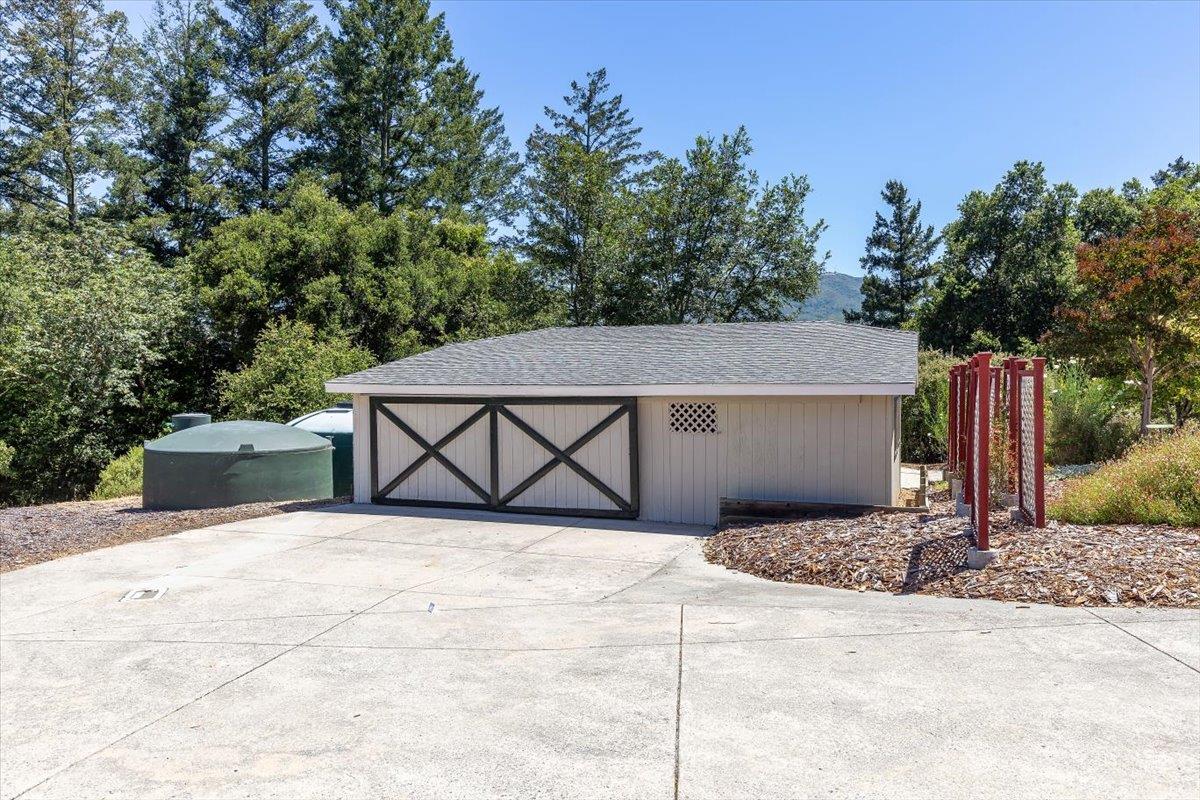 Detail Gallery Image 41 of 57 For 22187 Old Santa Cruz Hwy, Los Gatos,  CA 95033 - 4 Beds | 3 Baths