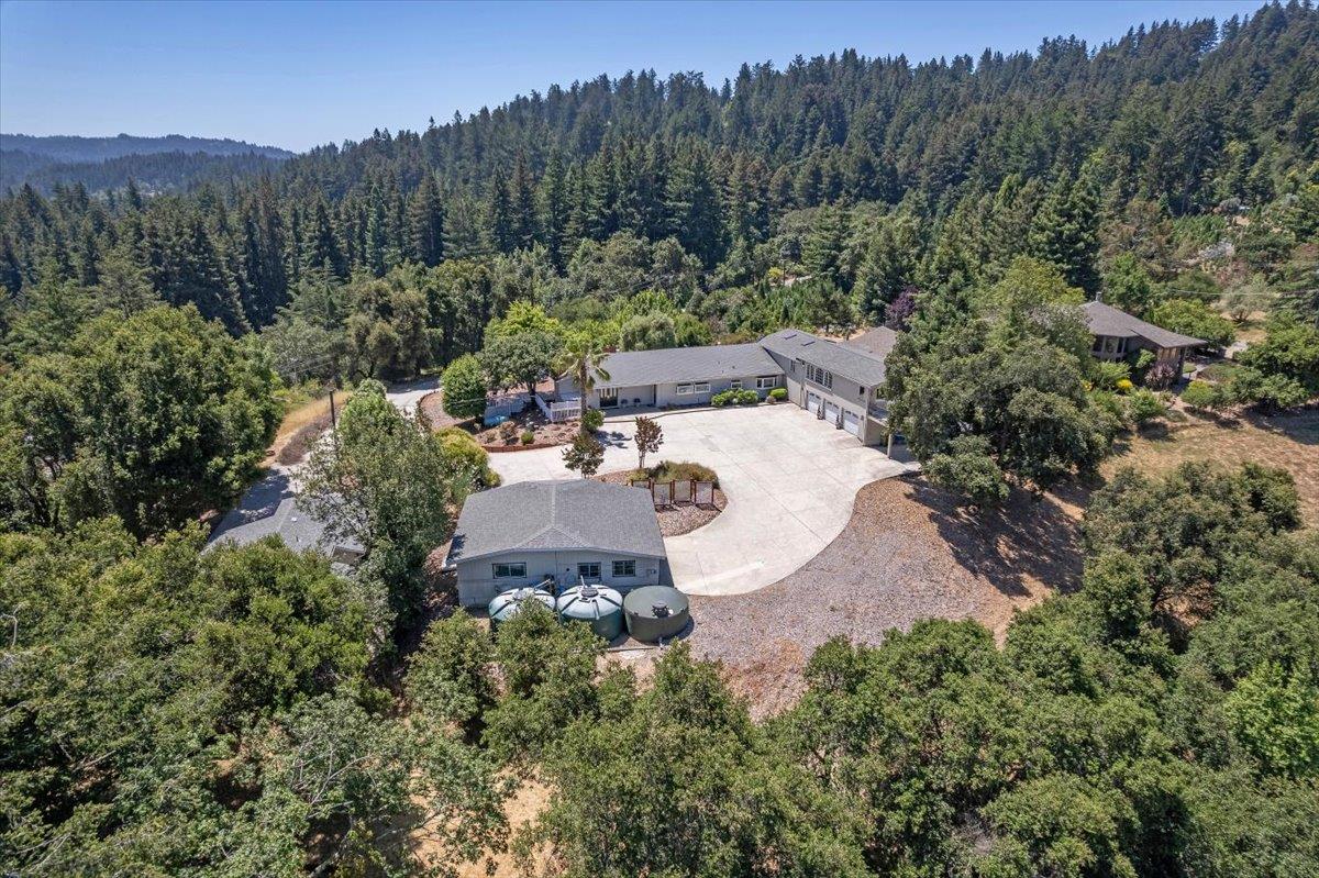 Detail Gallery Image 46 of 57 For 22187 Old Santa Cruz Hwy, Los Gatos,  CA 95033 - 4 Beds | 3 Baths