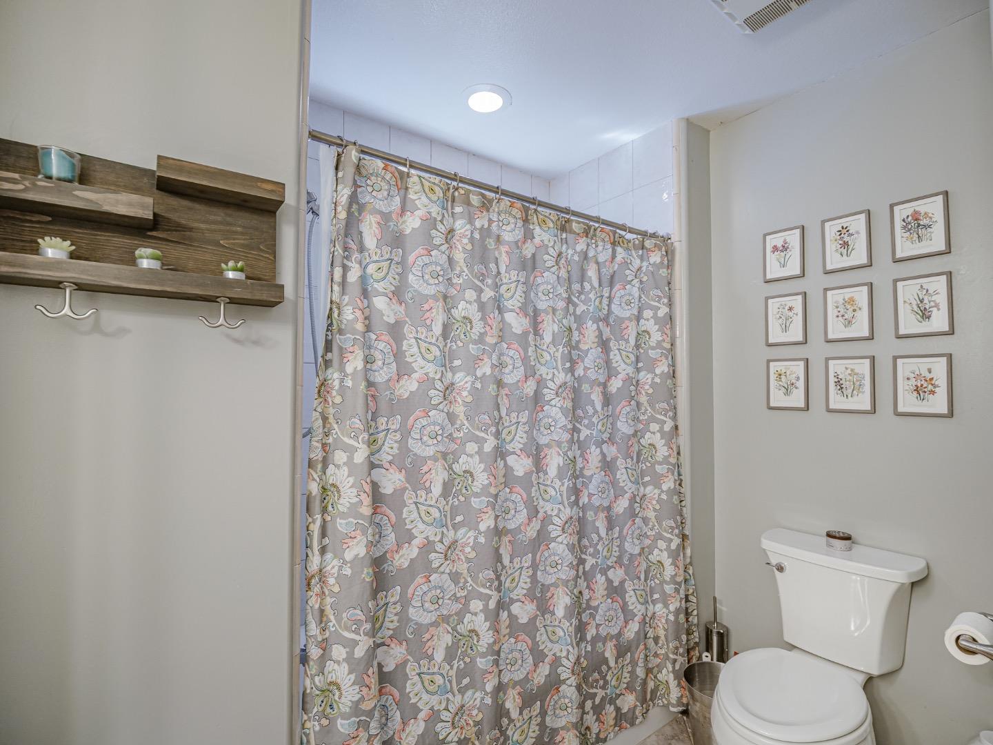 Detail Gallery Image 19 of 26 For 110 Azalea Way, Ben Lomond,  CA 95005 - 3 Beds | 1 Baths