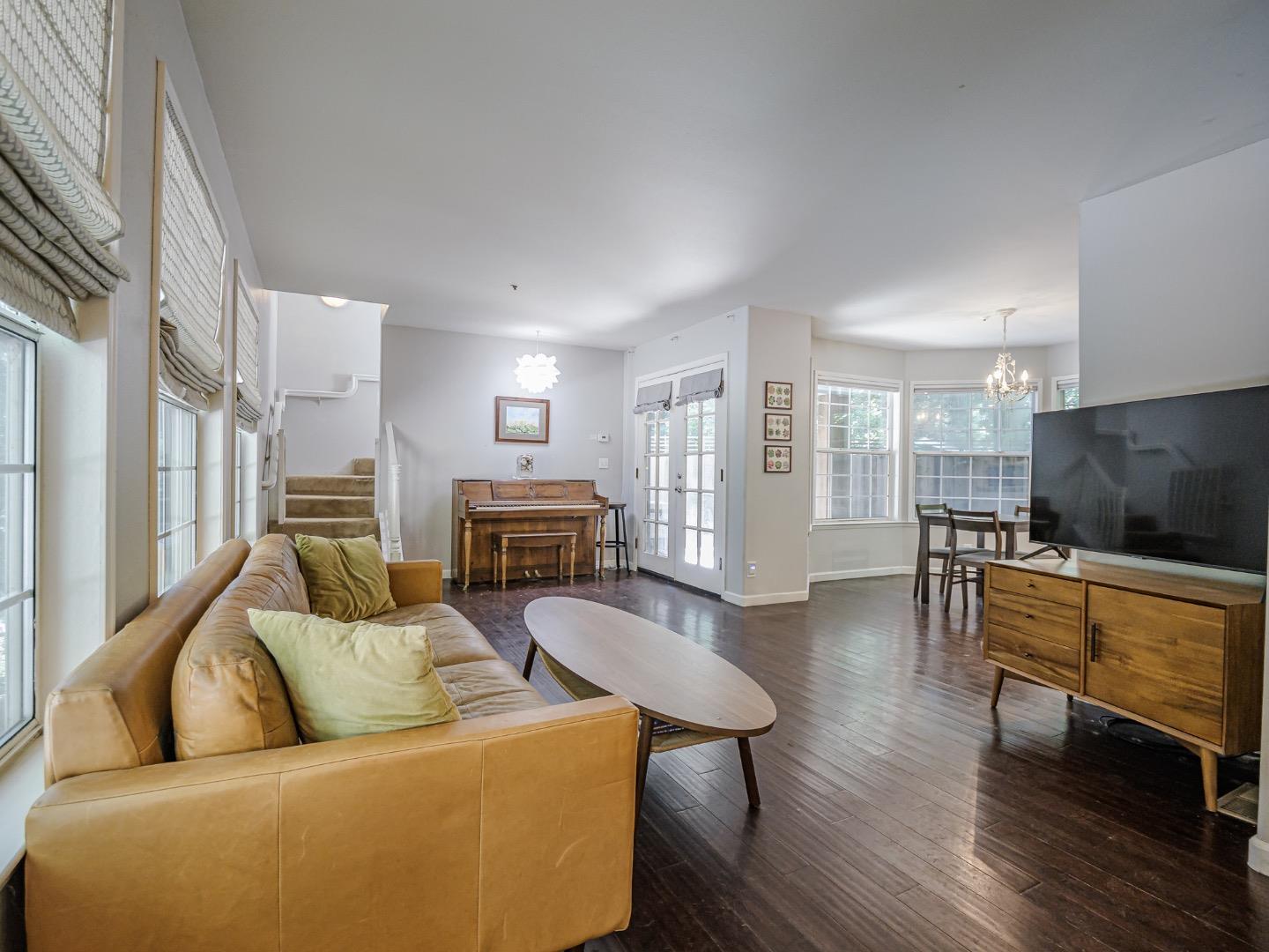 Detail Gallery Image 4 of 26 For 110 Azalea Way, Ben Lomond,  CA 95005 - 3 Beds | 1 Baths
