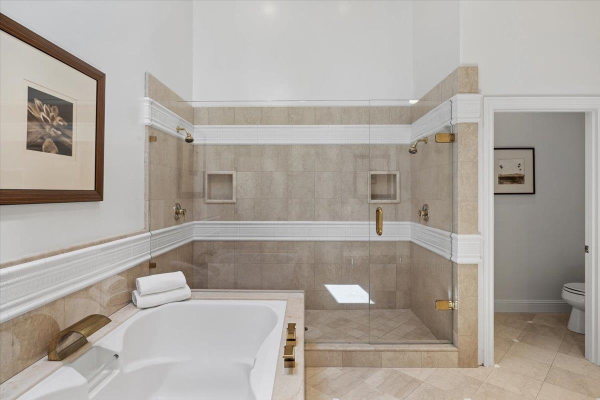 Detail Gallery Image 28 of 58 For 801 Eucalyptus Ave, Hillsborough,  CA 94010 - 5 Beds | 4/1 Baths